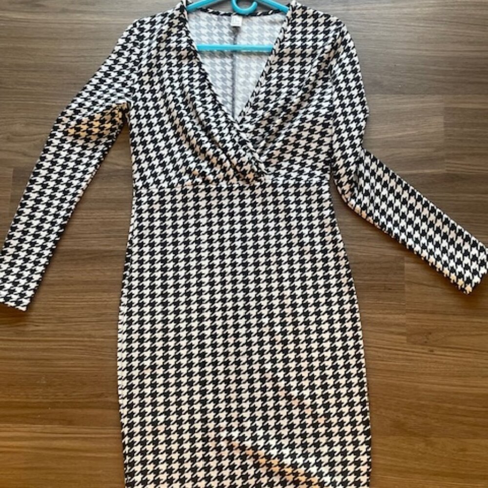Plaid mid-length dress